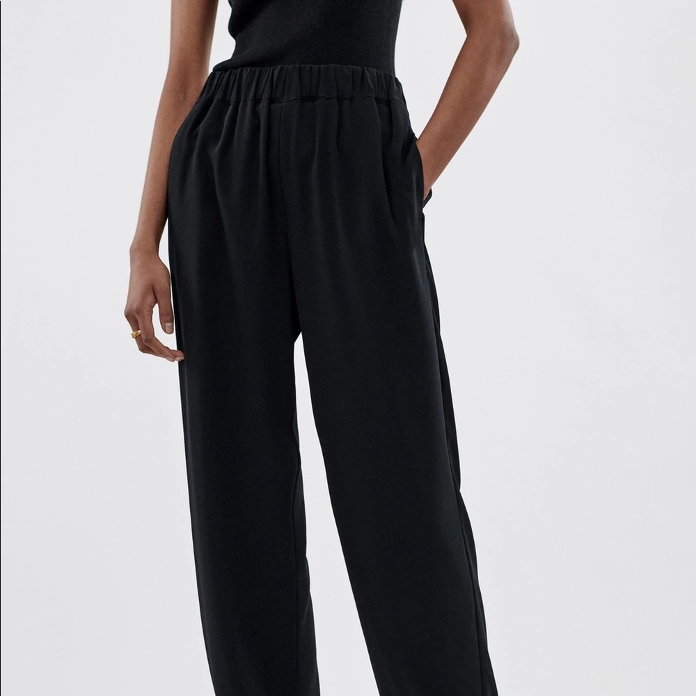 co elastic waist trouser in stretch crepe - Picture 2 of 3